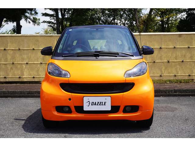 2011 smart Fortwo Smart – thumbnail 2