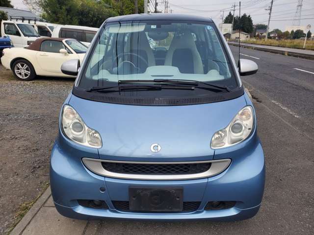 2011 smart Fortwo Smart – thumbnail 2