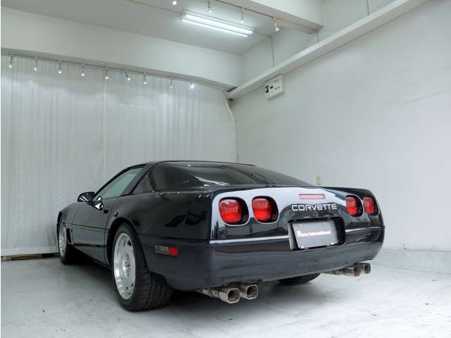 1995 Chevrolet Corvette – thumbnail 2