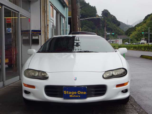 2001 Chevrolet Camaro – thumbnail 2