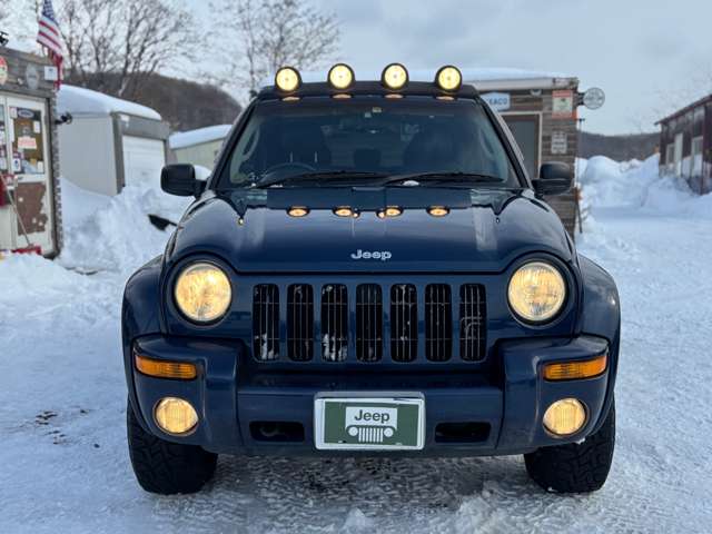 2002 Jeep Cherokee – thumbnail 2