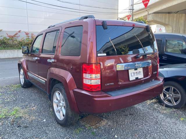 2008 Jeep Cherokee – thumbnail 3