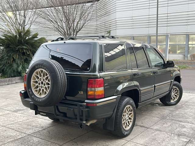 1995 Jeep Grand Cherokee – thumbnail 2