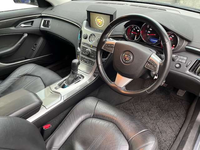 2011 Cadillac CTS – thumbnail 4