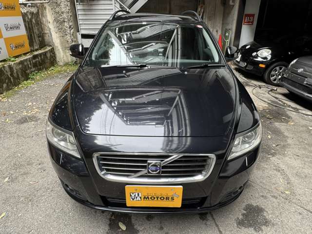 2010 Volvo V50 – thumbnail 3