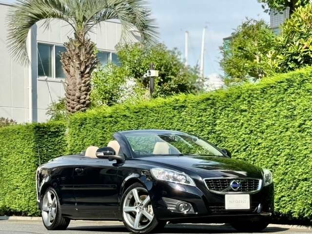 2011 Volvo C70 Cabriolet