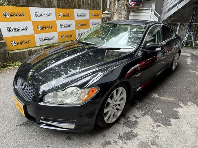 2009 Jaguar XF – thumbnail 2