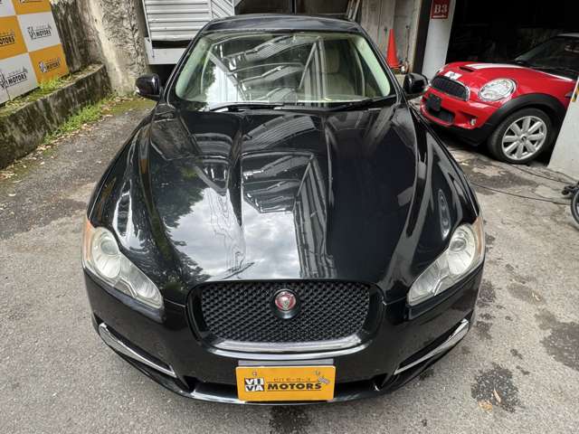 2009 Jaguar XF – thumbnail 3