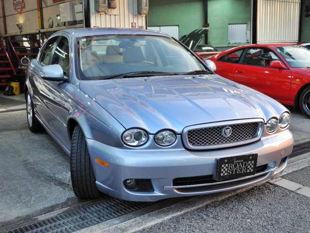 2009 Jaguar X-Type – thumbnail 3