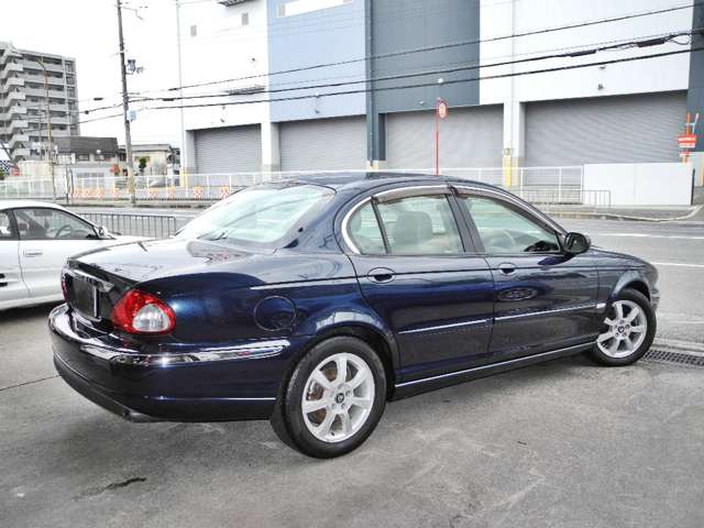 2008 Jaguar X-Type – thumbnail 4