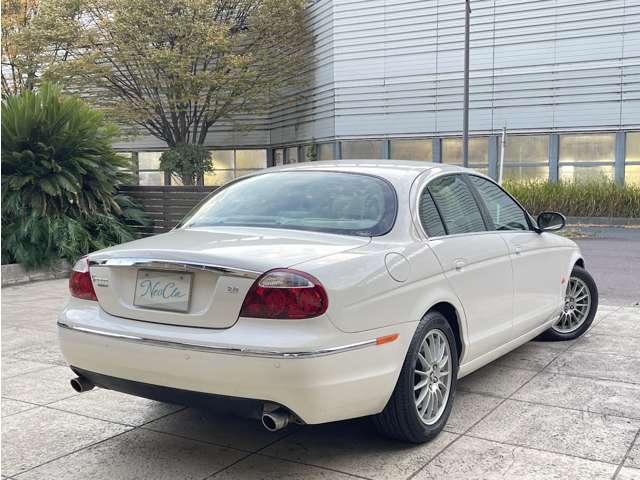 2006 Jaguar S-Type – thumbnail 2