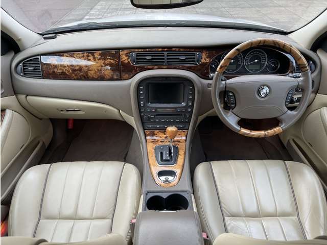 2006 Jaguar S-Type – thumbnail 3