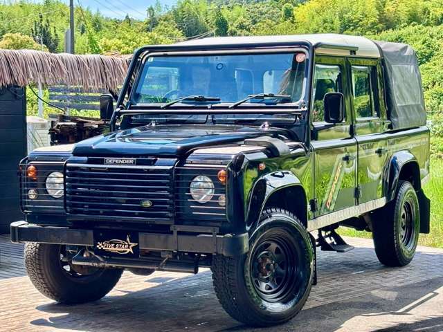 2003 Land Rover Defender – thumbnail 2
