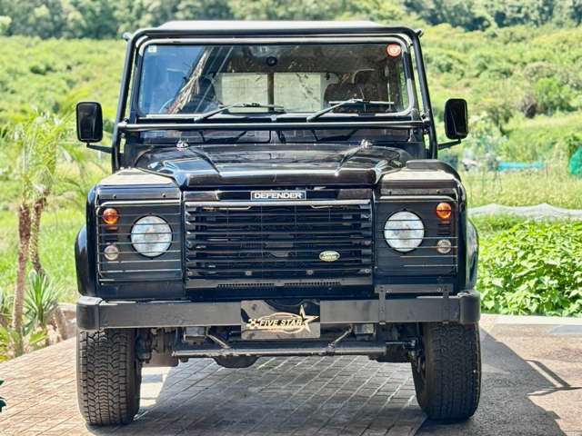2003 Land Rover Defender – thumbnail 4
