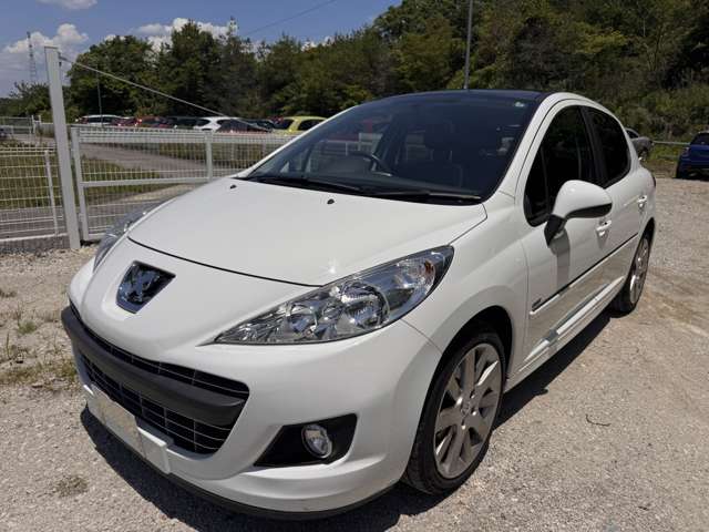 2011 Peugeot 207 – thumbnail 2