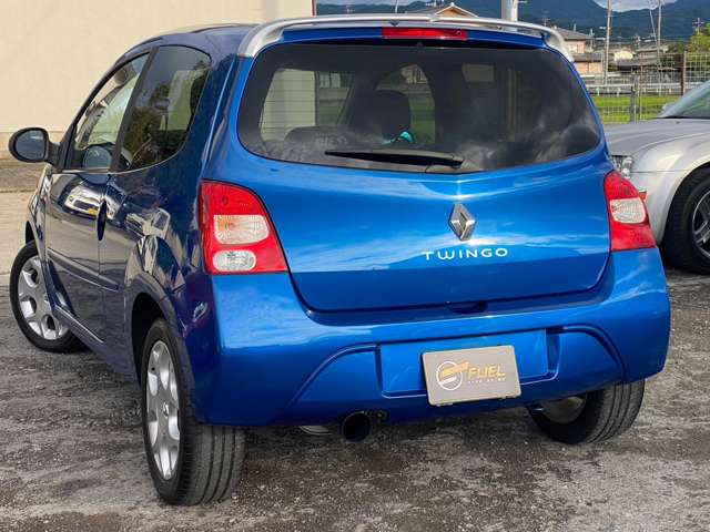 2009 Renault Twingo – thumbnail 2