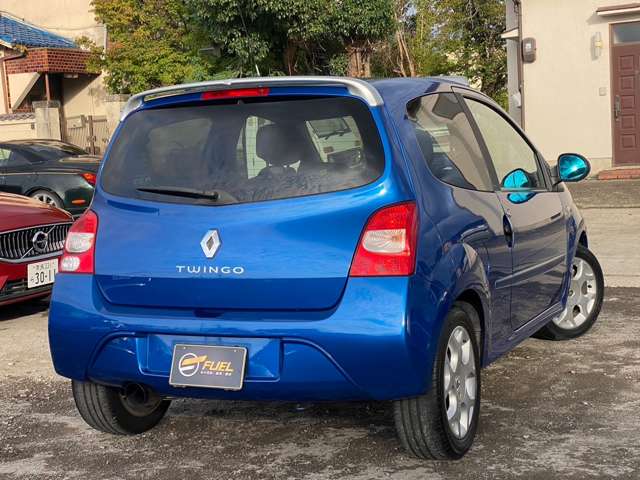 2009 Renault Twingo – thumbnail 4