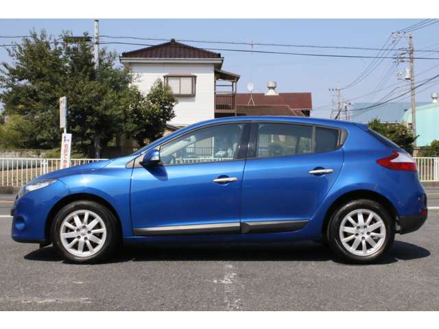 2011 Renault Megane – thumbnail 3