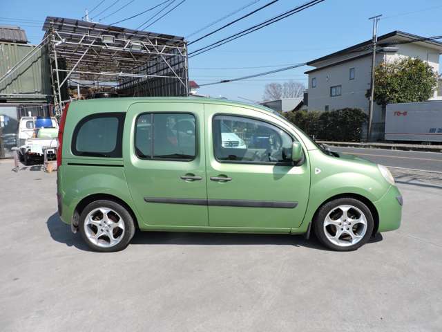 2010 Renault Kangoo – thumbnail 4