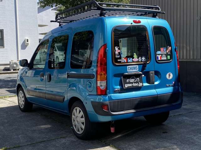 2009 Renault Kangoo – thumbnail 2