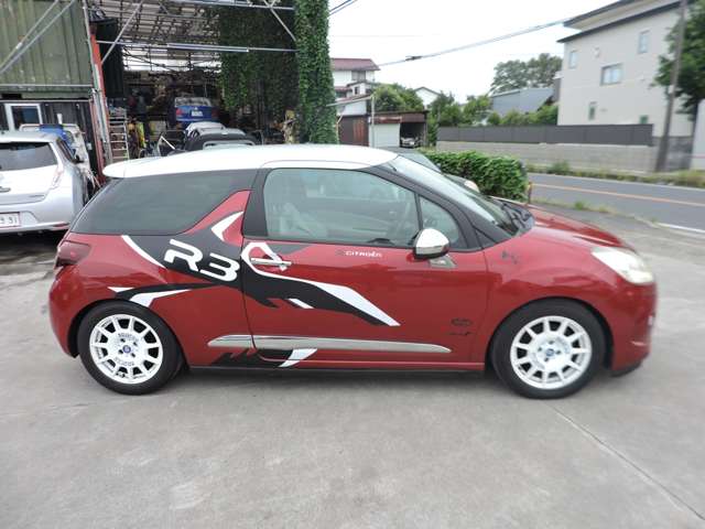 2010 Citroën DS3 – thumbnail 4