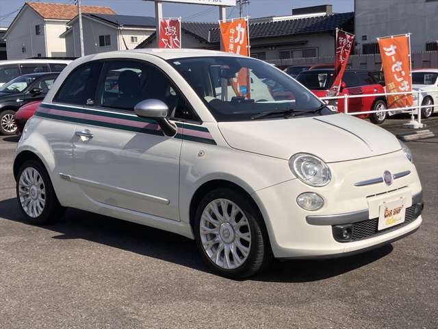 2011 Fiat 500 – thumbnail 2