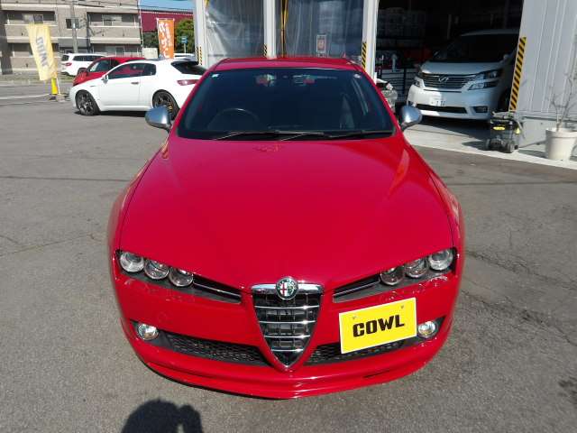 2010 Alfa Romeo 159 – thumbnail 2
