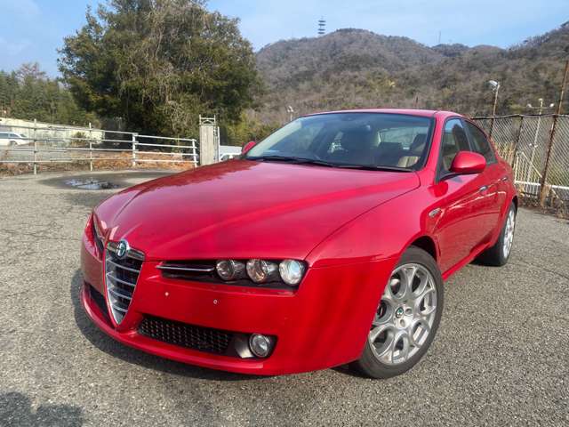 2010 Alfa Romeo 159 – thumbnail 2