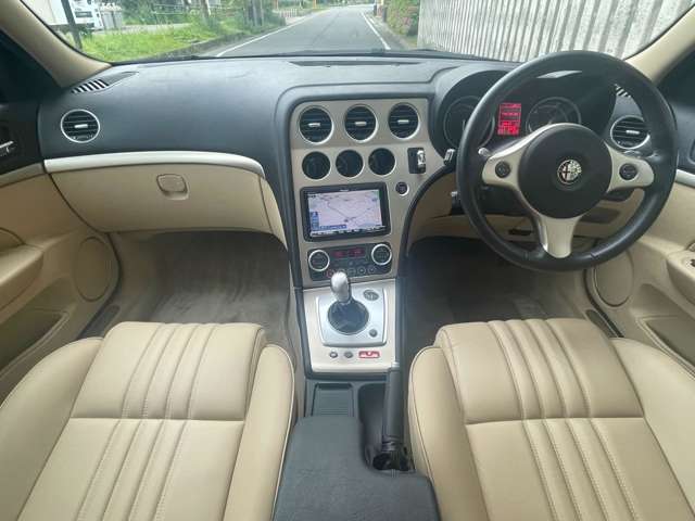 2006 Alfa Romeo 159 – thumbnail 4