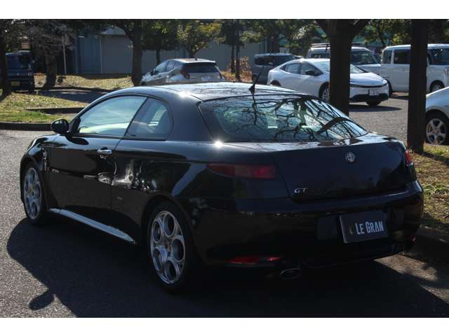 2006 Alfa Romeo GT – thumbnail 4