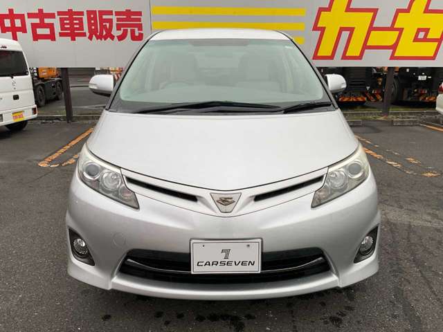 2010 Toyota Estima – thumbnail 2