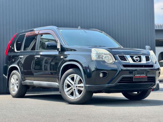 2011 Nissan X-Trail – thumbnail 4