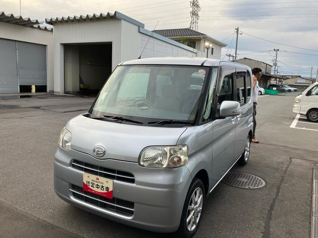 2011 Daihatsu Tanto