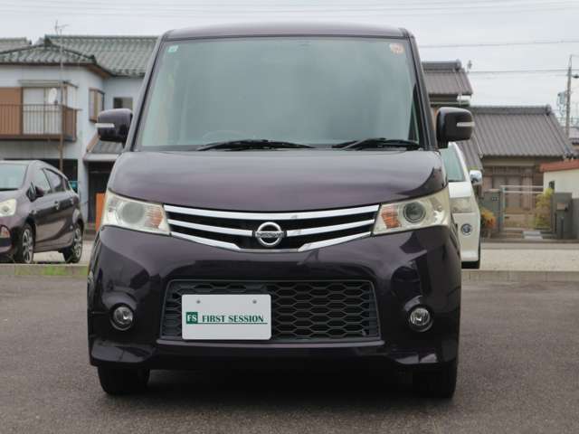 2011 Nissan Roox – thumbnail 2
