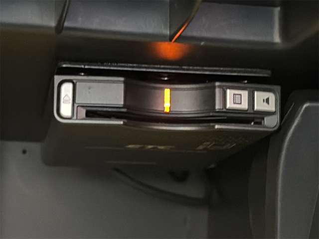 2011 Nissan X-Trail – thumbnail 4