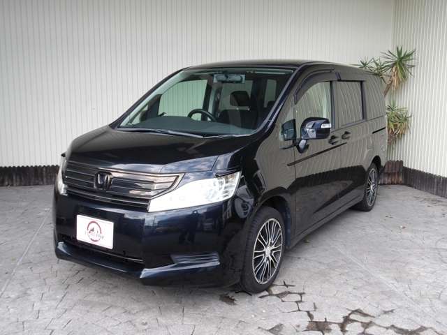 2011 Honda Stepwgn – thumbnail 3