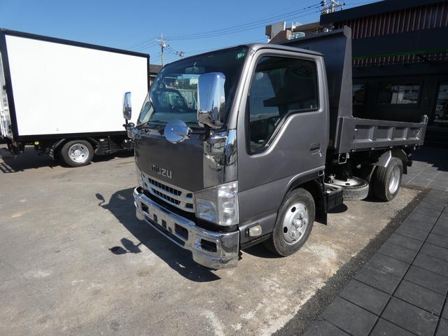 2011 Isuzu Elf – thumbnail 3