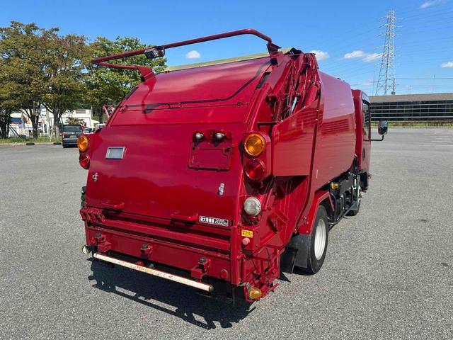 2007 Isuzu Elf – thumbnail 2