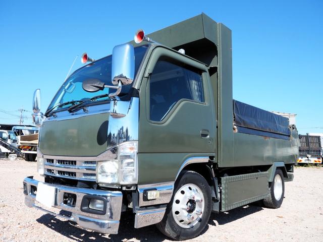 2011 Isuzu Elf – thumbnail 2