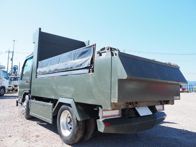 2011 Isuzu Elf – thumbnail 4