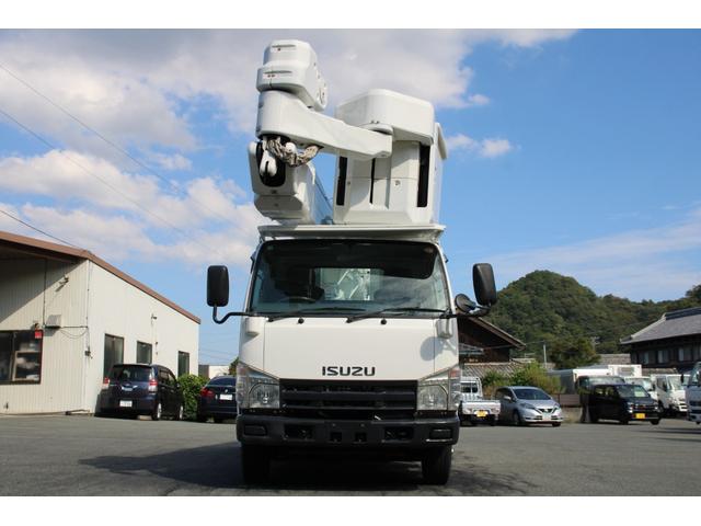 2008 Isuzu Elf – thumbnail 3