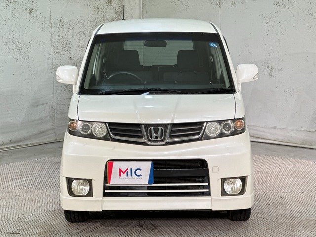 2011 Honda Zest – thumbnail 3