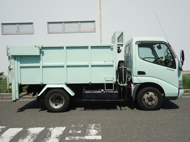 2002 Toyota Dyna – thumbnail 4
