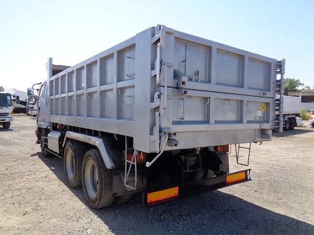 2005 Mitsubishi Fuso Fighter – thumbnail 4
