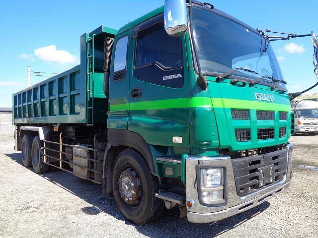 2010 Isuzu Giga – thumbnail 3