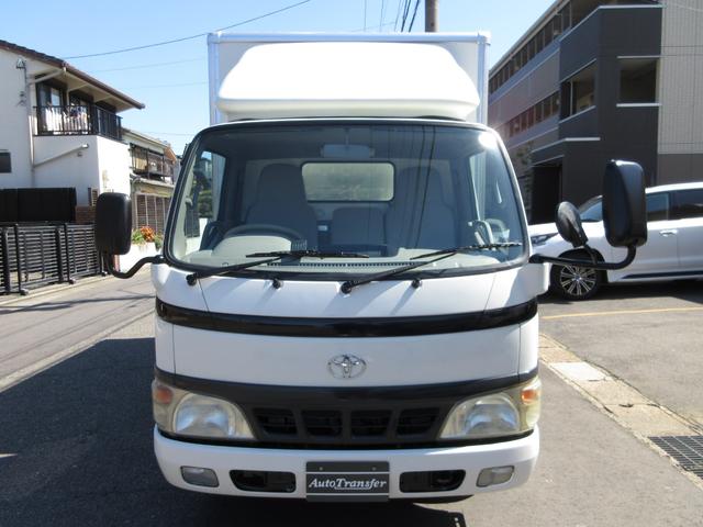 2004 Toyota Dyna – thumbnail 3