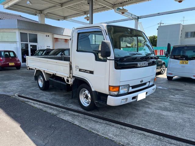 1996 Nissan Atlas – thumbnail 4