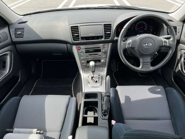 2004 Subaru Legacy B4 – thumbnail 2