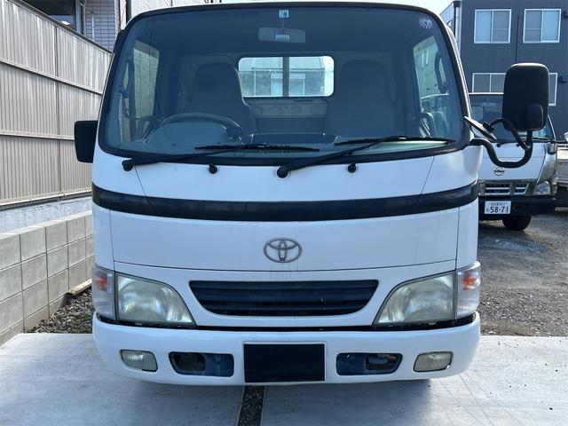 2003 Toyota Dyna – thumbnail 3