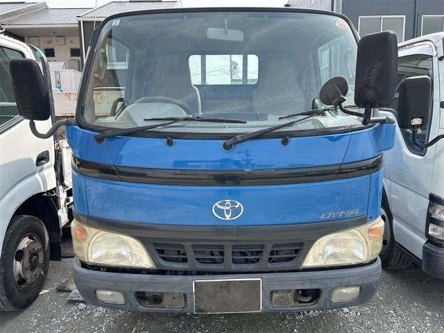 2004 Toyota ToyoAce – thumbnail 2